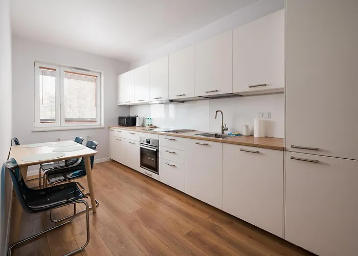 Sady Zoliborskie Generous By Bookinghost Apartment
