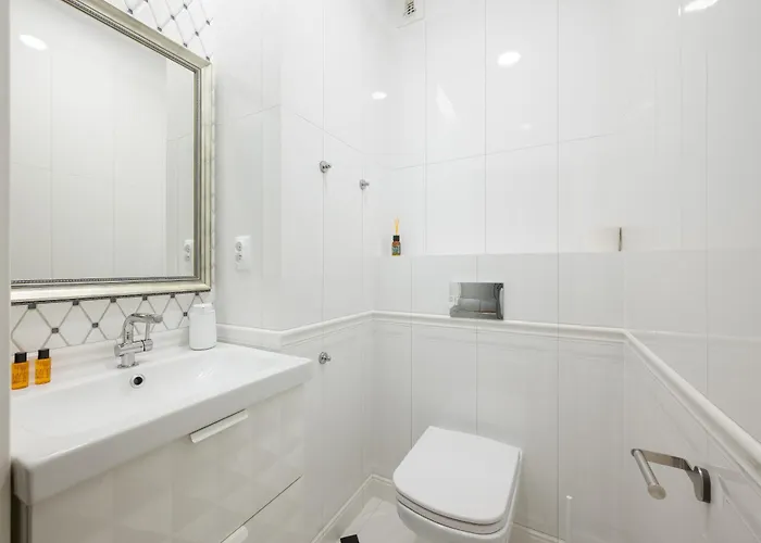 Apartment Sady Zoliborskie Generous By Bookinghost