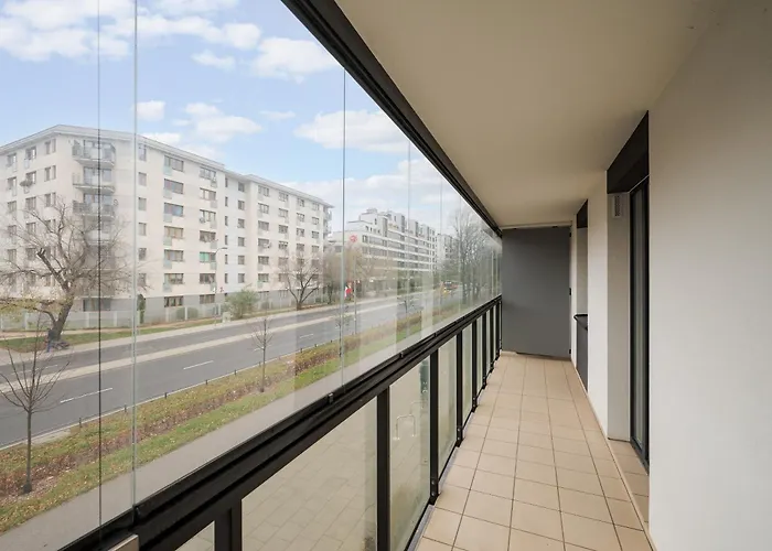 Sady Zoliborskie Generous By Bookinghost * Warsaw