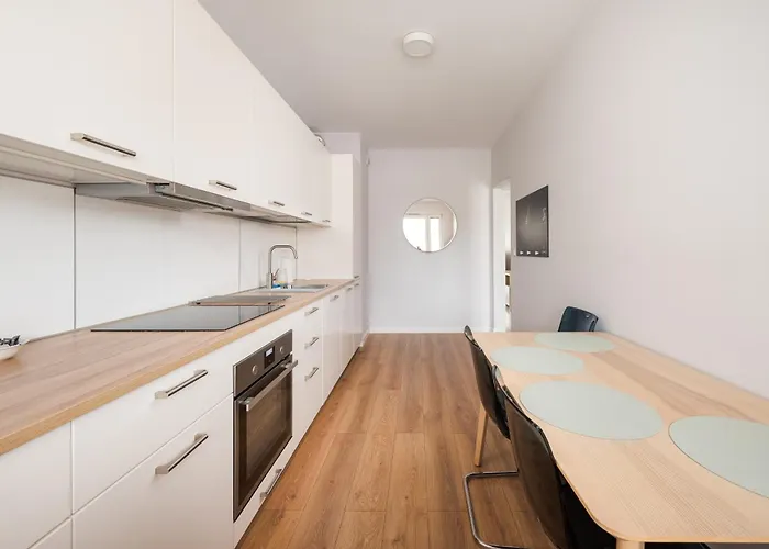Sady Zoliborskie Generous By Bookinghost Apartment