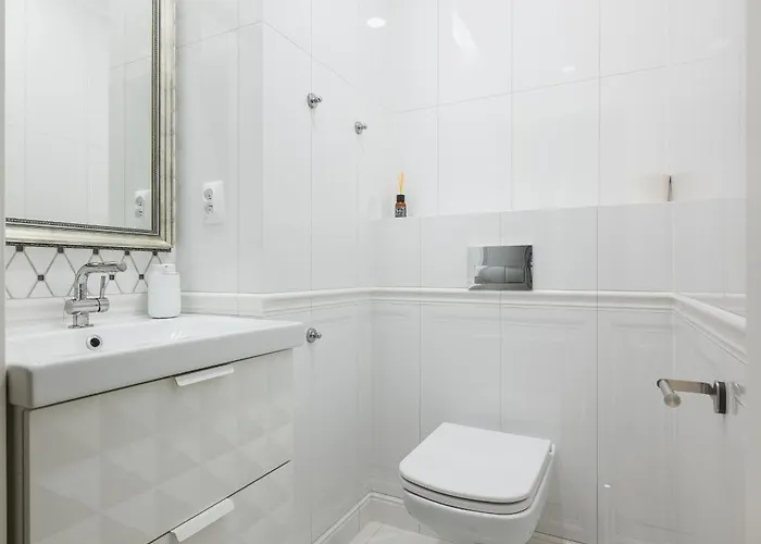 Sady Zoliborskie Generous By Bookinghost Apartment